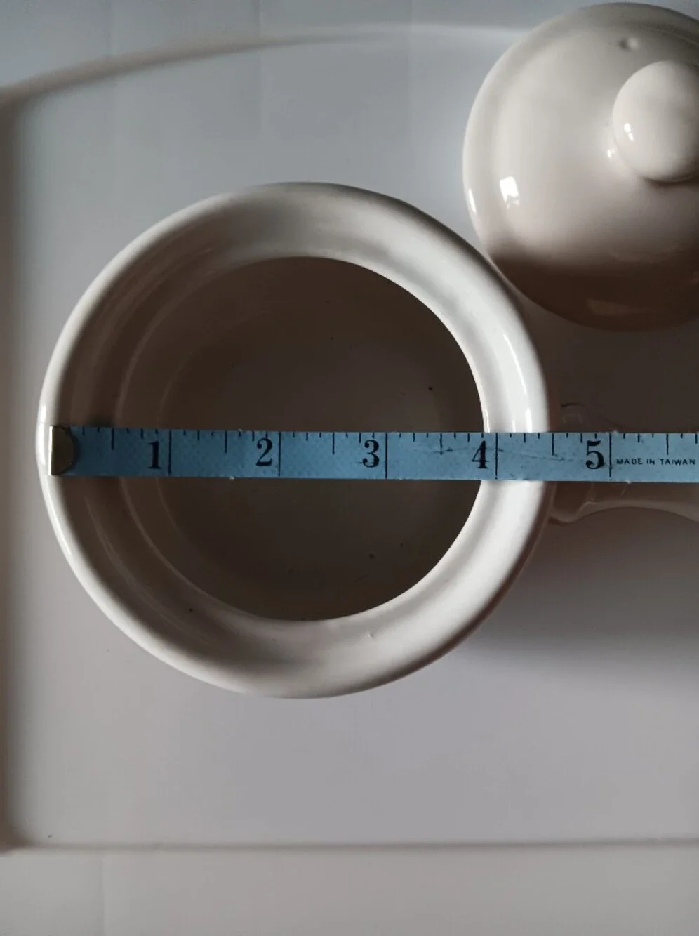 Vintage Handled Ceramic Crock French Onion Soup Bowl & Lid Bakeware Tan White